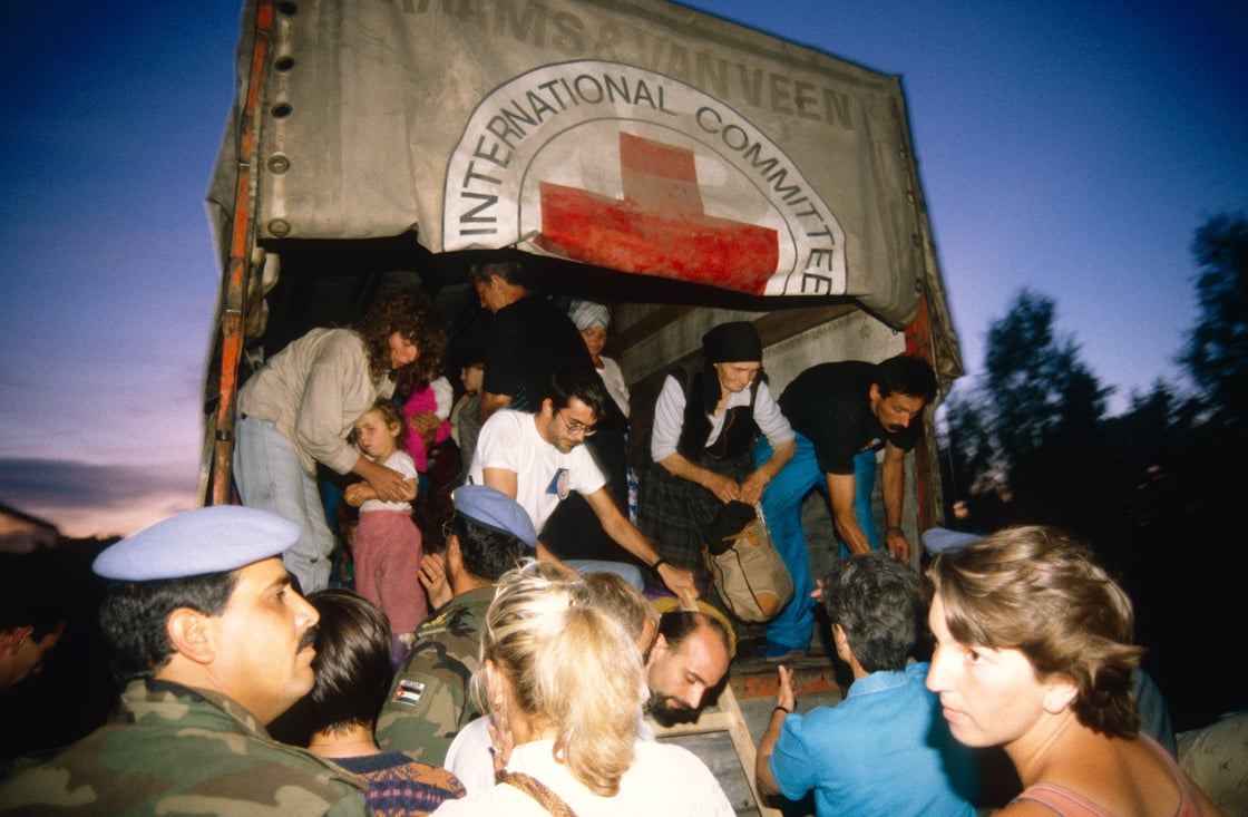 Near Doji Vakuf. Evacuation of civilians ex-Travnik.